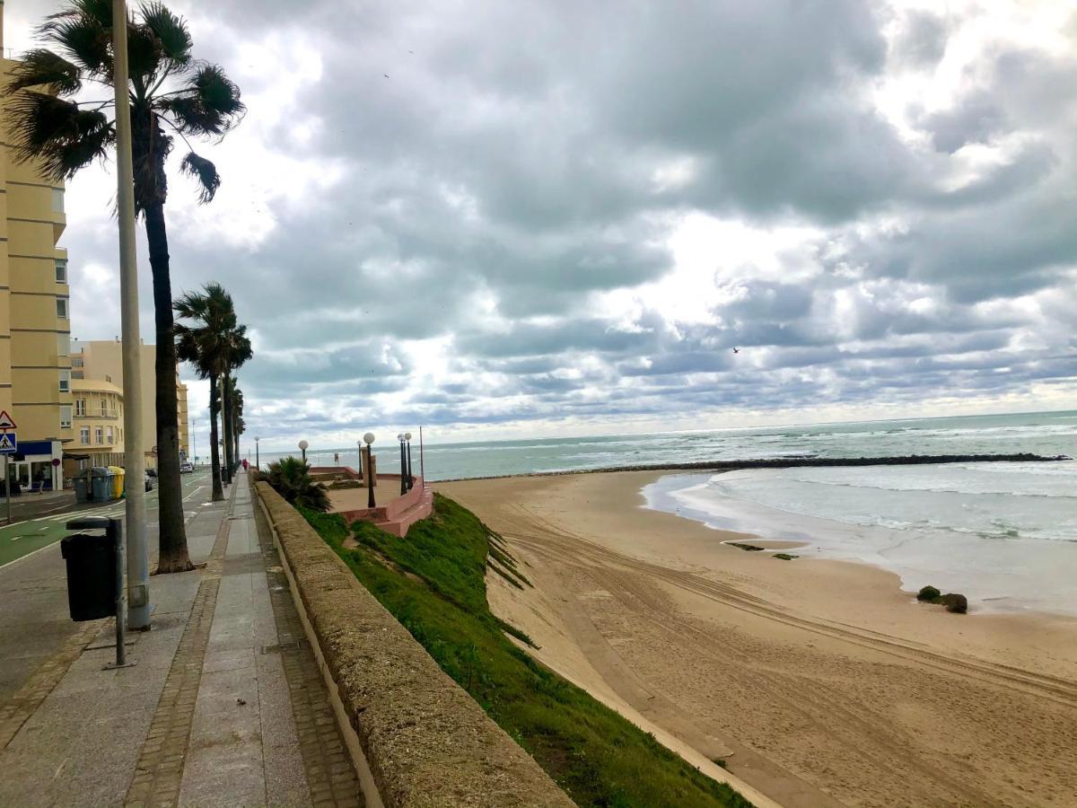 GATU Dúplex único en 1ª línea playa Sta María del Mar Cádiz Exterior foto